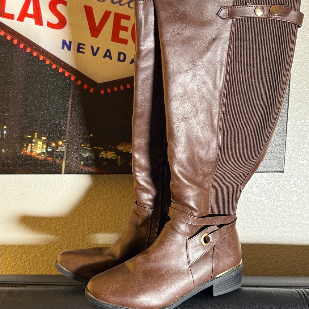 Brown Knee-High Women's Boots